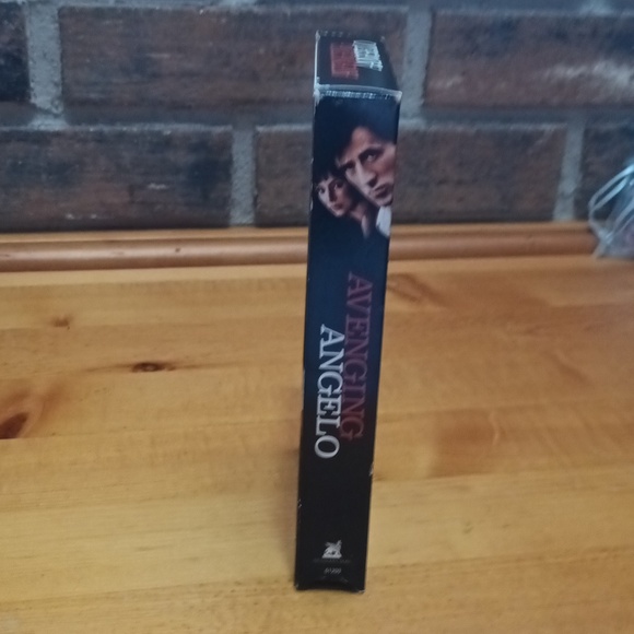 Avenging angelo vhs Videotape - Picture 2 of 7